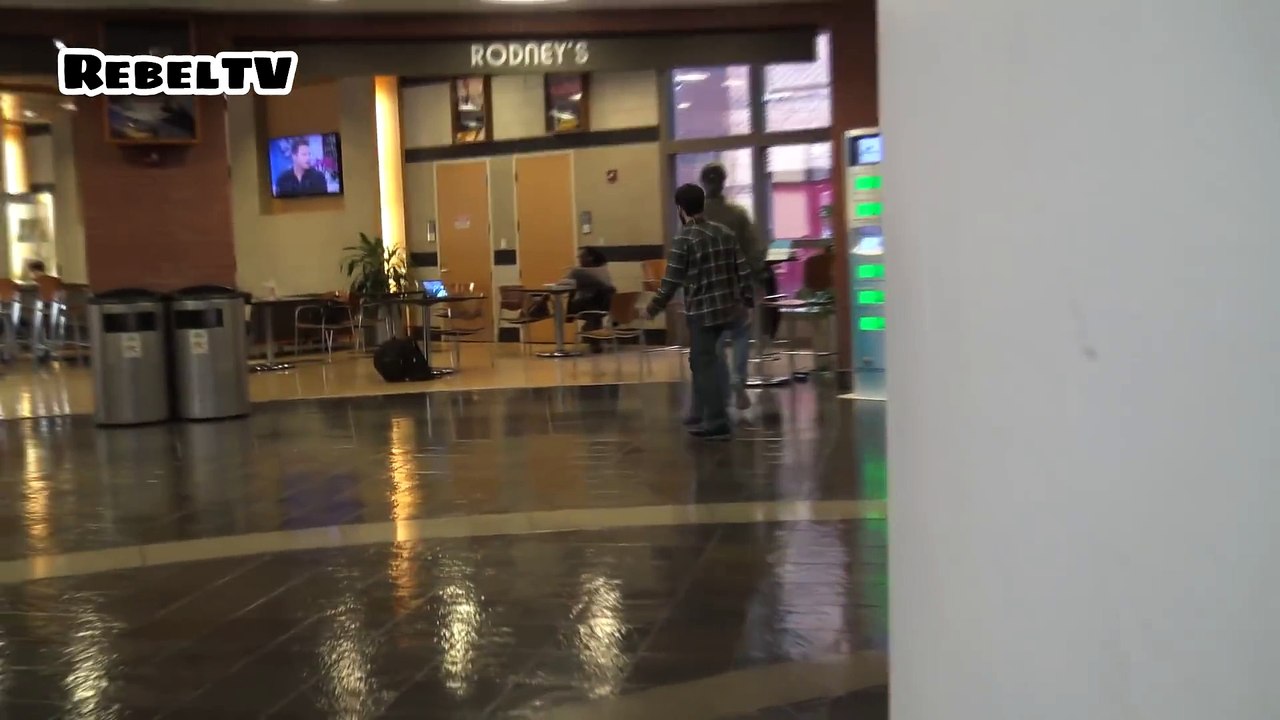 Chair Pulling Prank Vídeo Dailymotion