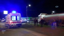 Yolcu otobüsü tıra çarptı: 1 ölü, 1 yaralı
