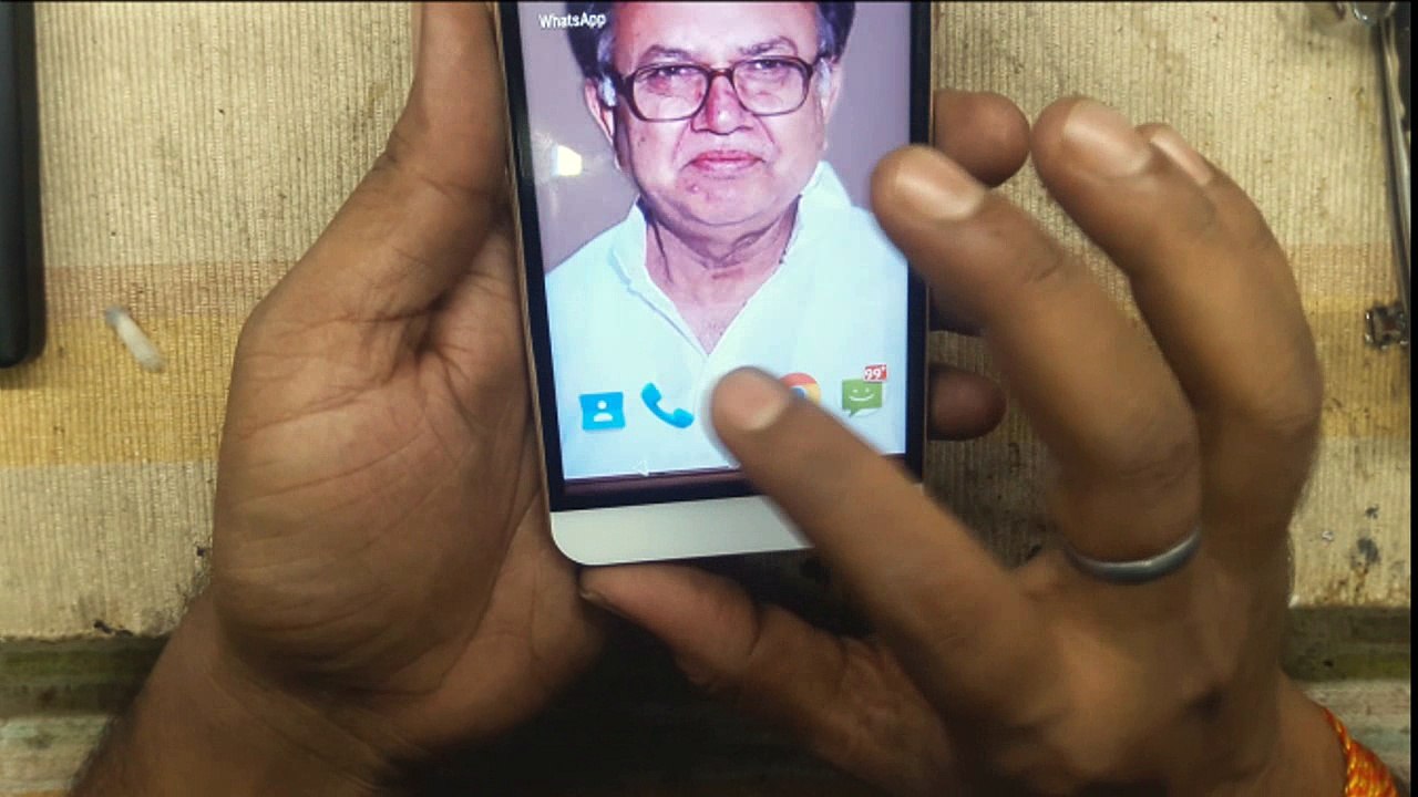 how to change Lyf Water 11 touch Screen Digitizer