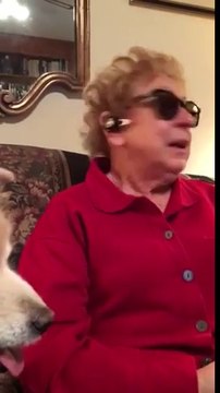 Emotion : elle voit en couleurs réelles pour la première fois de sa vie