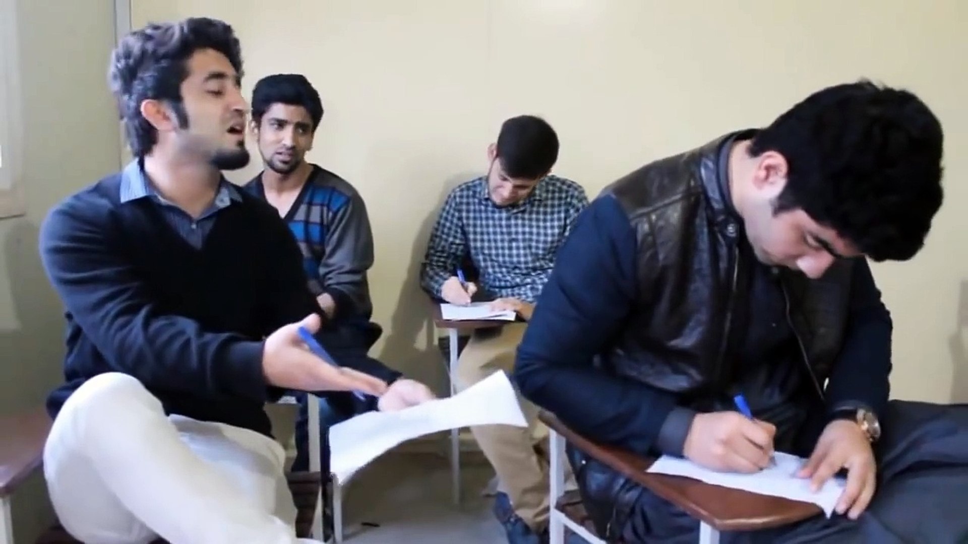 ⁣Funny video Bollywood songs in exam hall Bollywood songs in examination hall