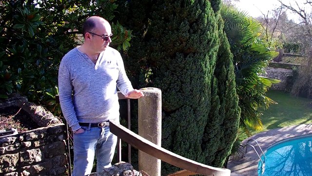 Reportage au Moulin de Dannemois, l'ancienne demeure de Claude François.