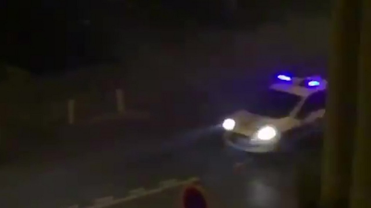 Des Ultras du PSG essaient de réveiller les joueurs du Real Madrid