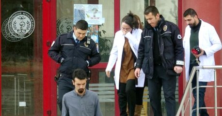 Üniversitede Kadın Kavgası! Profesör, Yardımcı Doçenti Yakasından Tutup Tartakladı