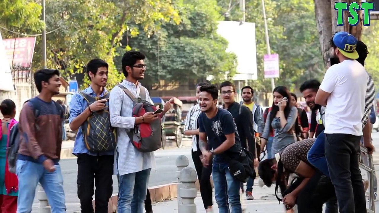 Laughing On People Prank - TST - Pranks in India