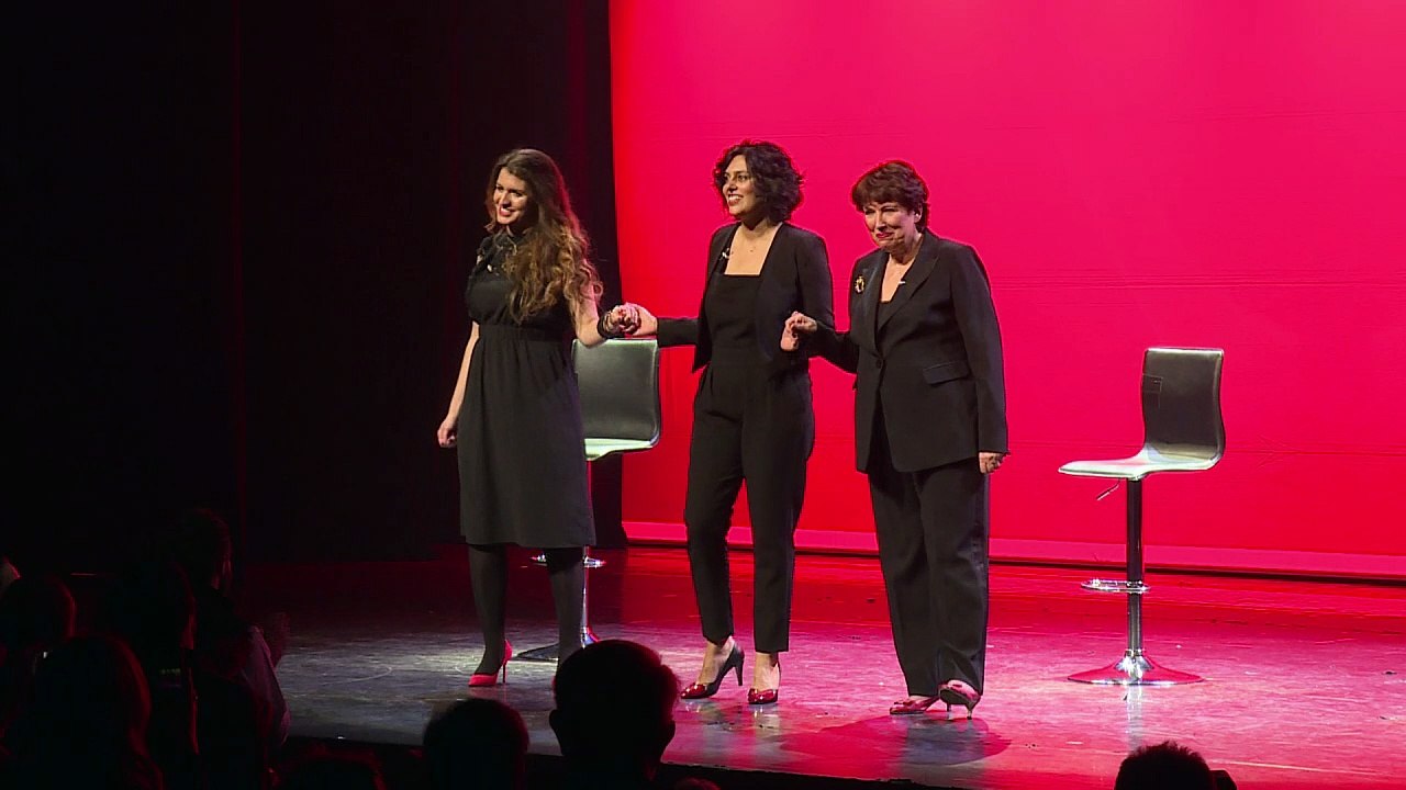 Schiappa sur scène pour les "Monologues du vagin"