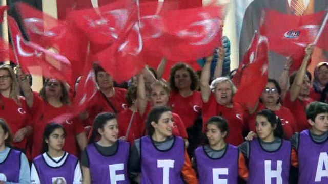 Necati Ateş ve Gökhan Zan Kadınlar Günü’nü kutladı