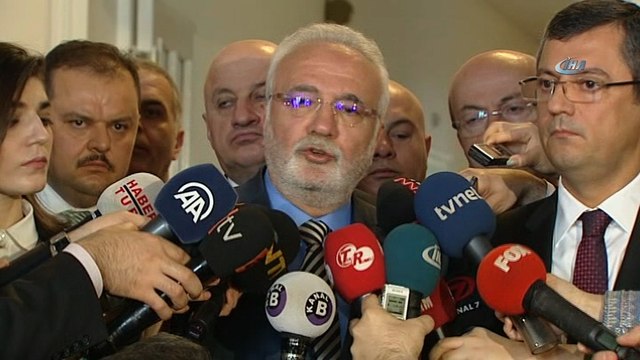 AK Parti Grup Başkanvekili Mustafa Elitaş: 'Anayasa değişikliği ardından iç tüzük değişikliği gerçekleştirdik. O süreçte biz tüm muhalefet partilerine çağrıda bulunmuştuk.Fakat muhalefet partilerinden çağrımıza olumsuz cevap gelmişti. Hatta