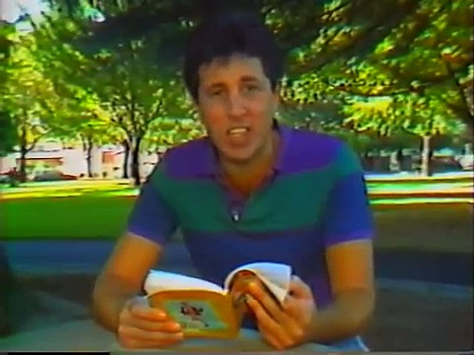 Walt Disney Movie Snow White And The Seven Dwarfs Michael Jackson Captain EO Disneyland