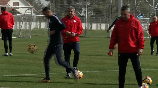 Hamza Hamzaoğlu: 'Kaybettiğimiz puanları Göztepe maçında telafi etmek istiyoruz'