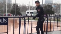 Taksim Anıtı'nın Çevresi Güvenlik Gerekçesiyle Kapatıldı