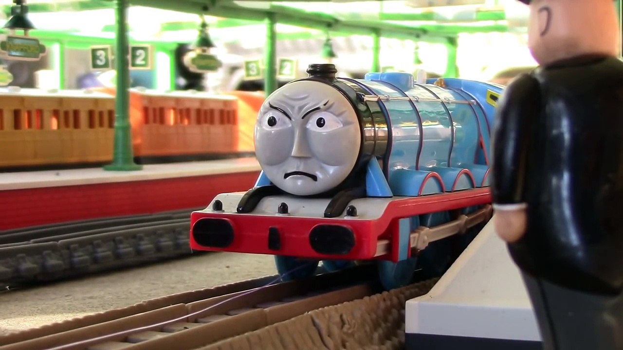 Trackmaster Henry Gets The Express