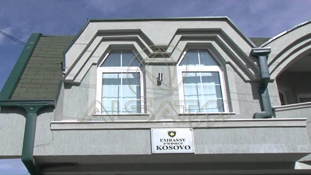 Avioni i rrëzuar, familja kërkon trupin e Visar Begajt