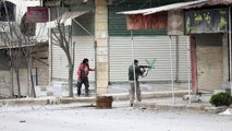 فصائل سورية موالية لأنقرة تسيطر على بلدة استراتيجية في منطقة عفرين ذات الغالبية الكردية (المرصد)
