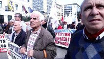 Yunanistan'da emeklilerden 'maaş kesintisi' protestosu - ATİNA