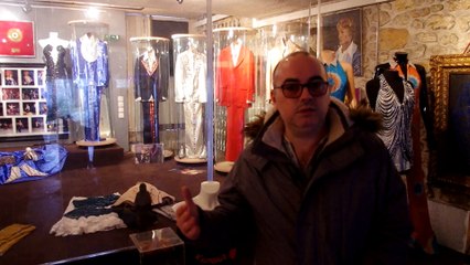 Voici le costume avec lequel Claude François est enterré