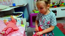 Куклы Беби Борн на пикнике Собираем сумку и еду для кукол Видео для детей