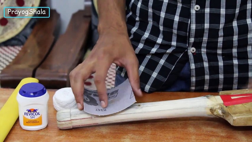 How To Put Threads and Grip on Handle of Cricket Bat at Home Super Easy | SportShala | Hindi