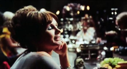 Old Dracula 1974  MP3  avi   Pt 03