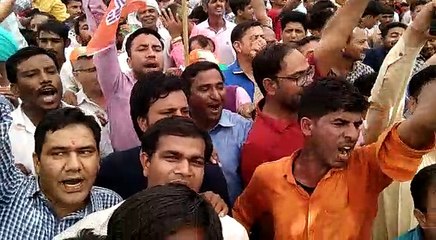 राजस्थान में गूंजी वसुंधरा राजे के विरूद्ध नारे