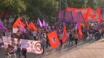Mujeres marchan en México en contra de los feminicidios