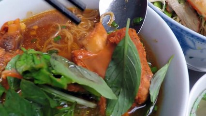 Mì tươi kéo sợi gốc Hoa hơn 70 năm có mặt tại Saigon