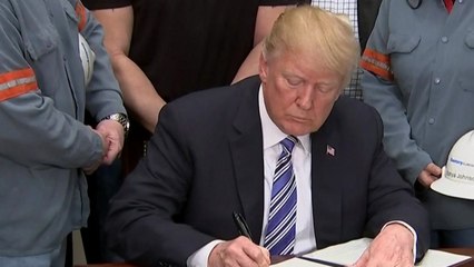 트럼프, '철강 관세명령' 서명...캐나다·멕시코는 관세부과 면제 / YTN