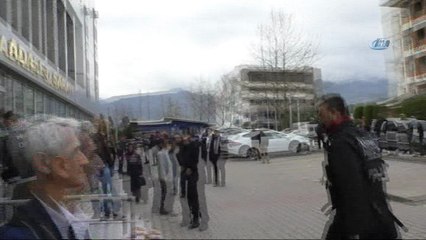 Drone destekli uyuşturucu operasyonunda göz altına alınan 1'i kadın 8 kişi adliyeye sevk edildi