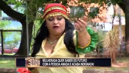 Mulherada wants to know the future with the loved one and ends up indignant