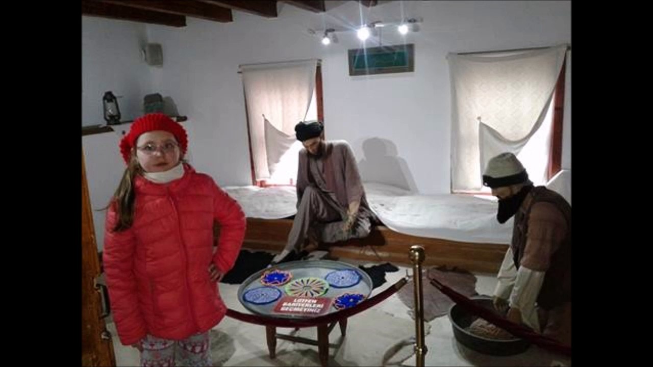 MEHMET AKİF ERSOY KÜLTÜR MÜZE EVİ