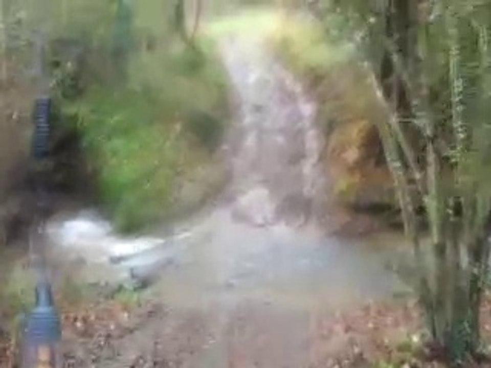 Monique Chaverot Suzuki Vitara Trial Amateur Descente Activert 2007 IMG_0222