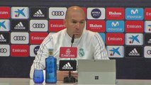 Real - Zidane s'agace des comparaisons avec Emery