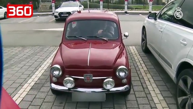 Sergio Ramos i habit të gjithë, shikoni makinën e tij më të re me të cilën shkoi në stërvitje (360video)