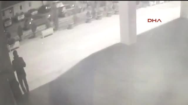Ankara'daki Vergi Dairesin'de Olan Patlamanın Güvenlik Kamerası Ortaya Çıktı