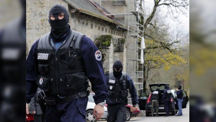 Affaire de Tarnac : "Ce matin-là je suis tombé nez à nez avec des flics cagoulés, c'était impressionnant"