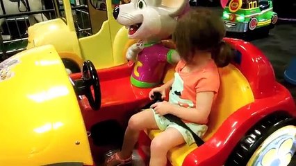 CHUCK E CHEESE!