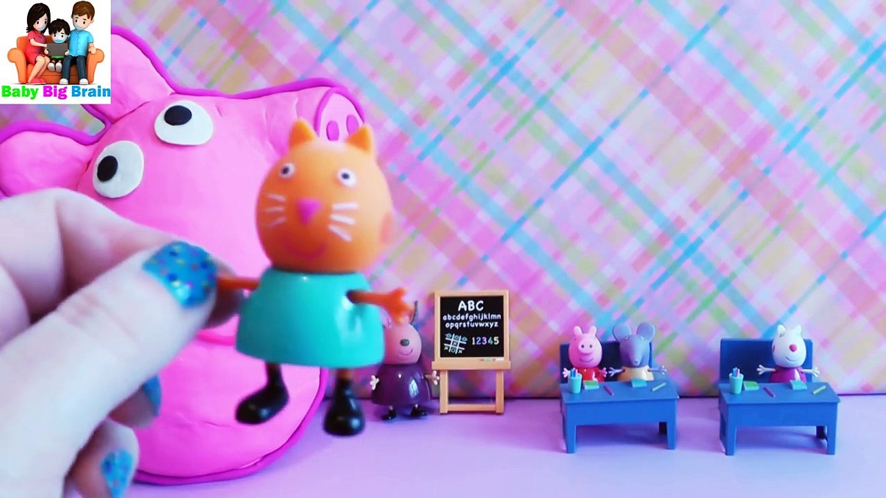 Peppa Pig Play Doh Surprise Egg Finger Family Nursery Rhyme Song Talking Tom Masha & The Bear