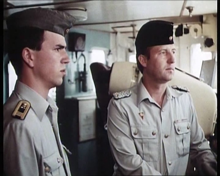 Studieren in Marineblau