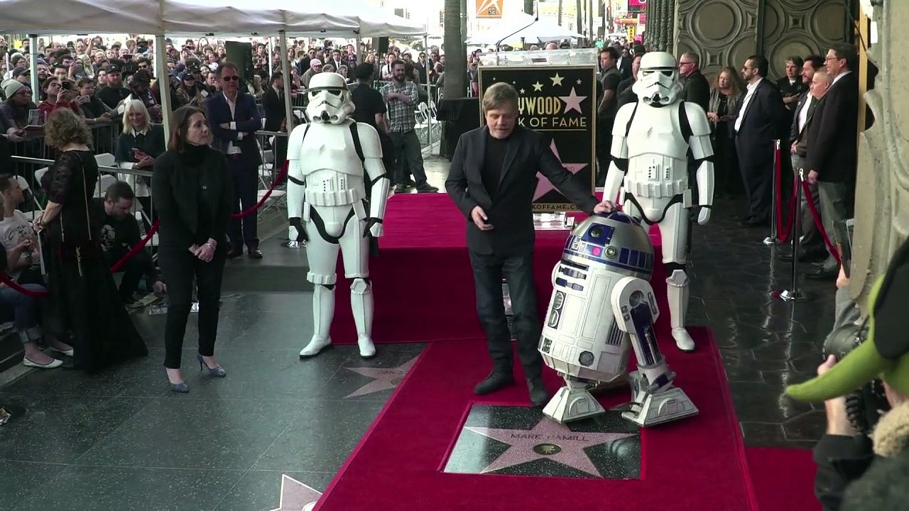Star Wars actor Mark Hamill gets star on Hollywood Boulevard
