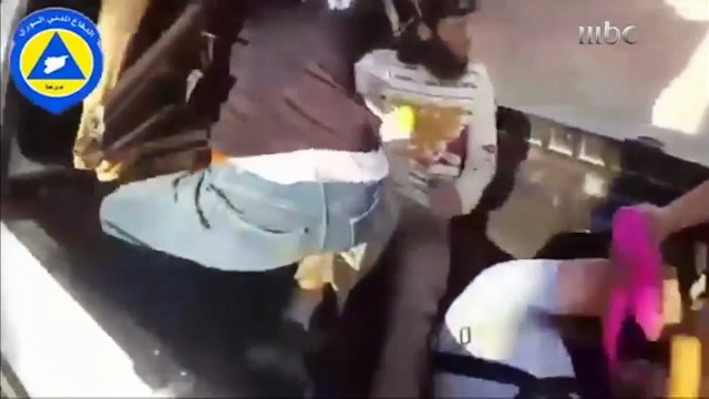 مجموعة القبعات البيضاء وقائدهم رائد الصالح هم الأبطال الحقيقين في سوريا