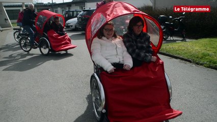 Ploudaniel (29). Le foyer Jean-Couloigner teste le triporteur à assistance électrique