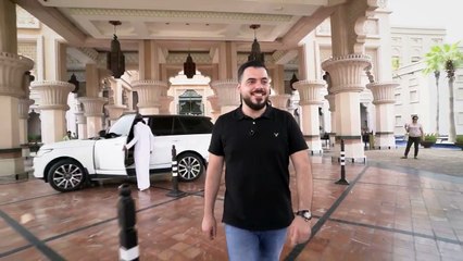 تجربة قيادة سيارة لمبرغيني مفاجأة ضيف برنامج عيش الدور