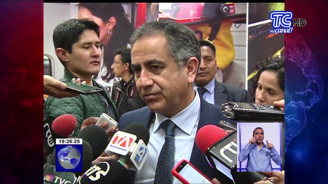 Becarios buscan plazas de trabajo