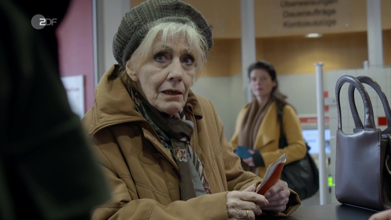 Keine zeit für banküberfall - die krasseste oma aller zeiten bei "aktenzeichen xy ... ungelöst" (2018)