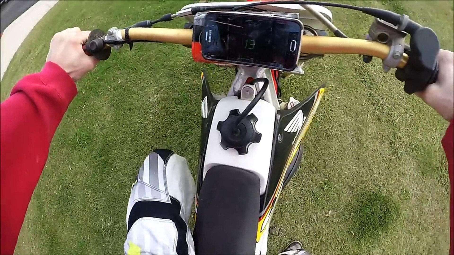 ⁣Honda Cr 250 Top Speed Test!!!