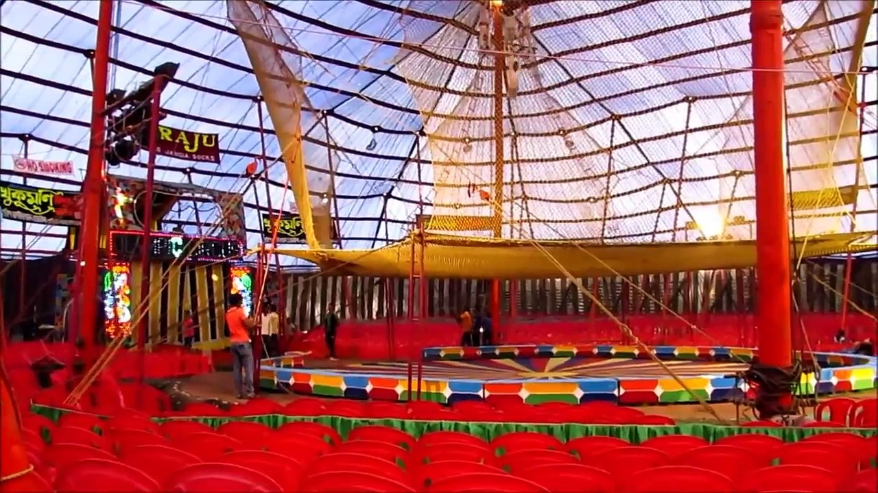 Olympic Circus Sintheemore, Kolkata, 2016 Trapiz show
