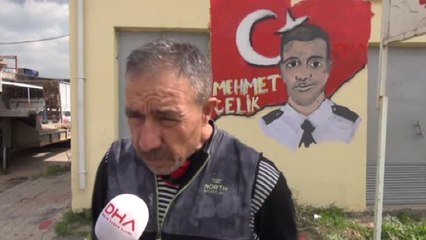 İzmir Kendisini Köpeklerden Kurtaran Şehit Polisin Resmini Yaptı