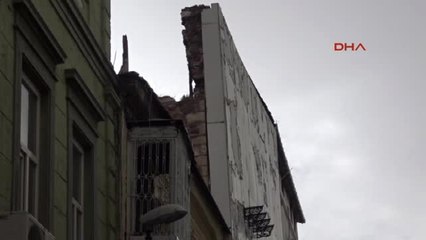 İzmir Tarihi Binaların Korunması İçin Çatı Önerisi