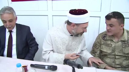 Diyanet İşleri Başkanı Erbaş, Hakkari'de Mehmetçik'i Ziyaret Etti (2)