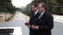 - Gençlik ve Spor Bakanı Osman Aşkın Bak Azerbaycan ve Türk Şehitliği’ni ziyaret etti